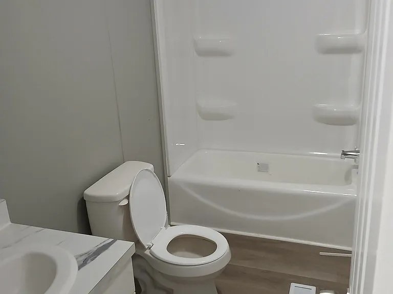 2805 Mineola Dr #22 — Photo 12