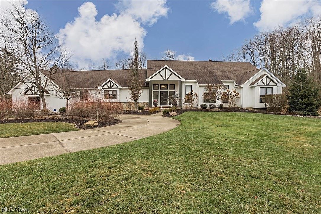 32420 Pinebrook Ln, Pepper Pike, OH 44124 Zillow