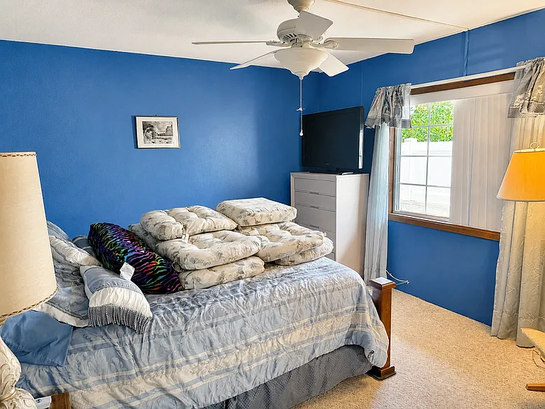 73297 Highland Springs Dr — Photo 13