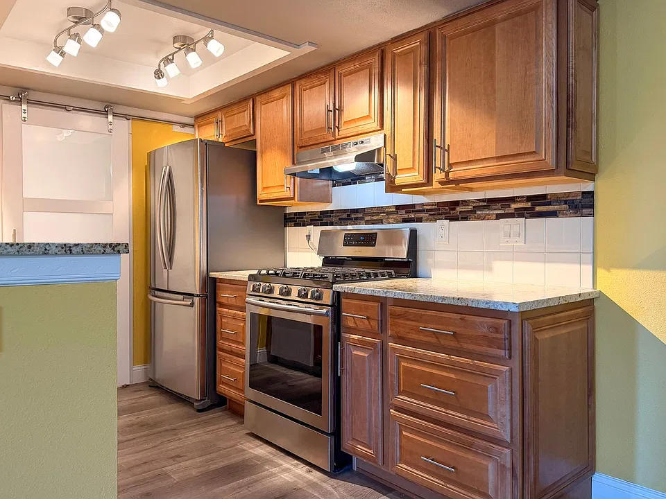491 S Kalispell Way #305