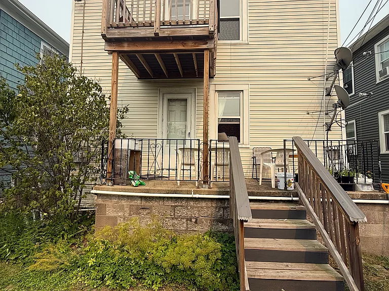 236 Lovering Ave — Photo 17