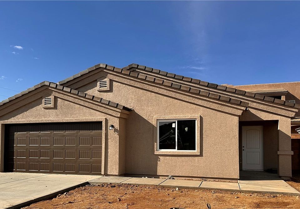 1st image of 722 Vista Grande Drive