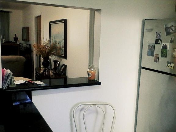 4th image of 2528 Boundbrook Dr S APT 110