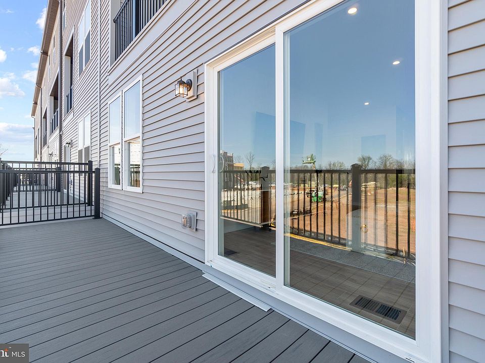 43744 Transit Sq, Ashburn, VA 20147 Zillow