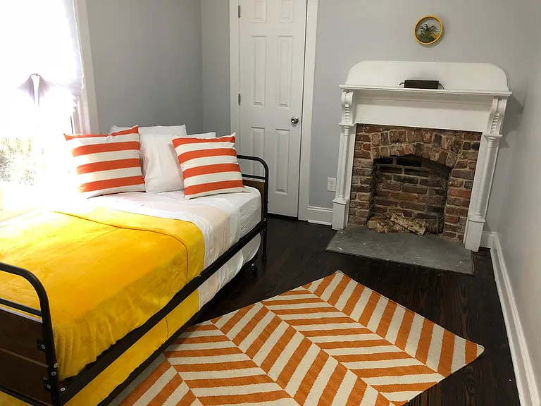 1085 Harwell St NW — Photo 12