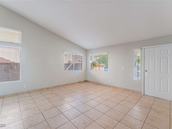 4th image of 110 Mint Orchard Dr