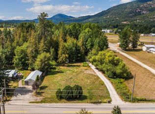 2413 N Boyer Ave, Sandpoint, ID 83864