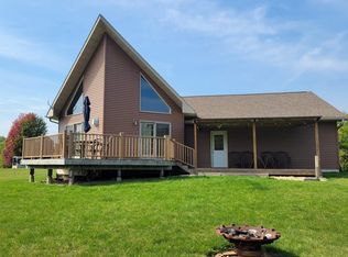 13A122 Powder Horne Ln, Apple River, IL 61001