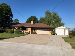 N929 Second Street Rd, Watertown, WI 53098