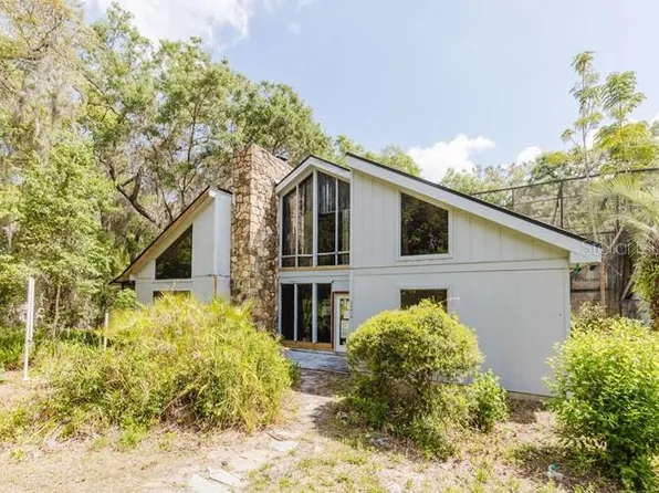 38636 Berchfield Rd, Lady Lake, FL 32159