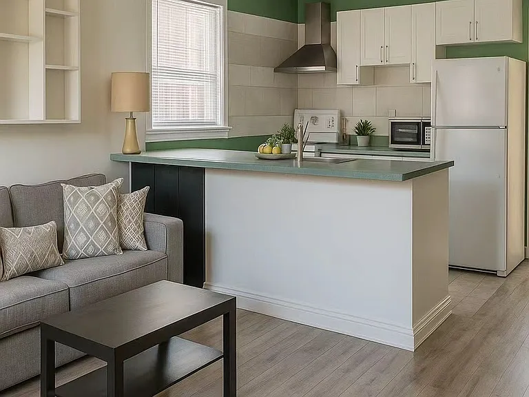 389 Ruth Ave — Photo 3