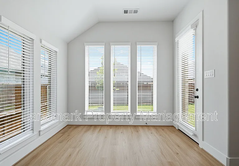 1814 Buckeye Ln — Photo 26
