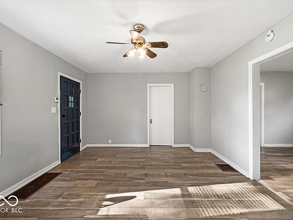 4th image of 5118 Sandhurst Dr