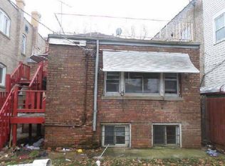5330 W Parker Ave, Chicago, IL 60639