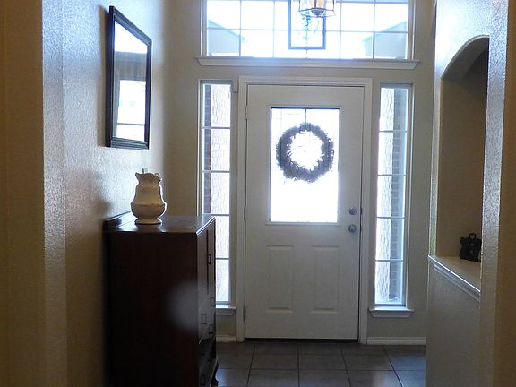 2nd image of 6512 Vista View Dr