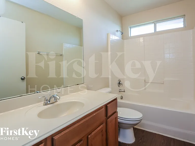 2900 Ocean Dr — Photo 17