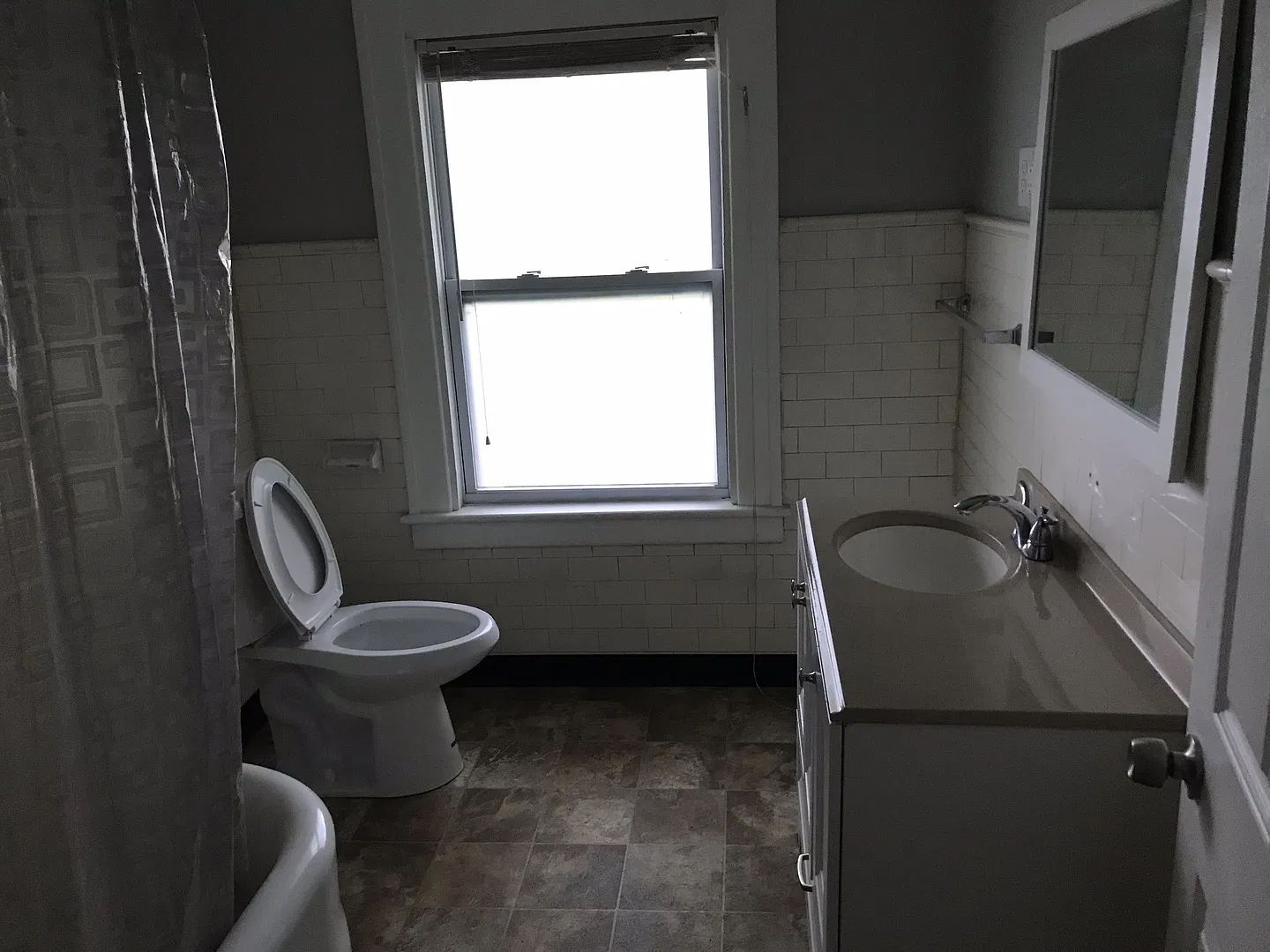1211 Lake Ave — Photo 1