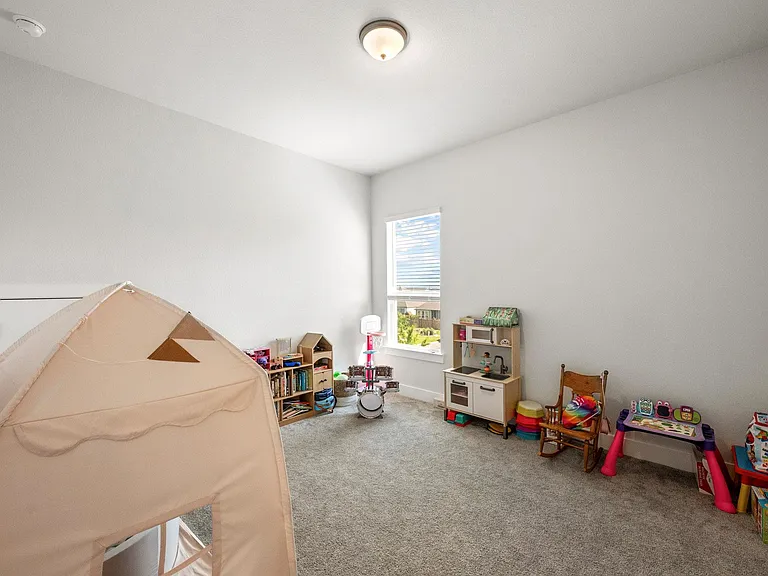360 Crescent Moon Ct — Photo 25