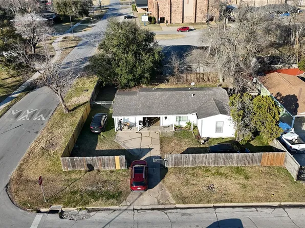 5103 Willow Glen Dr, Houston, TX 77033