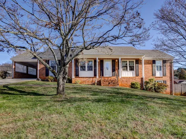 124 Springvale Dr, Lynchburg, VA 24502