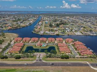 175 Shadroe Cove Cir UNIT 1104, Cape Coral, FL 33991