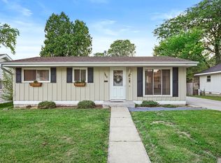 3408 Sally Dr, Steger, IL 60475