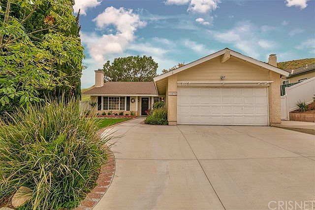 1st image of 28475 Alder Peak Ave