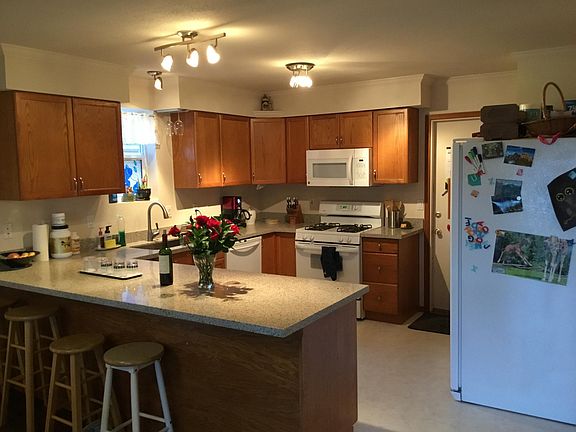 2nd image of 4442 S 158th St