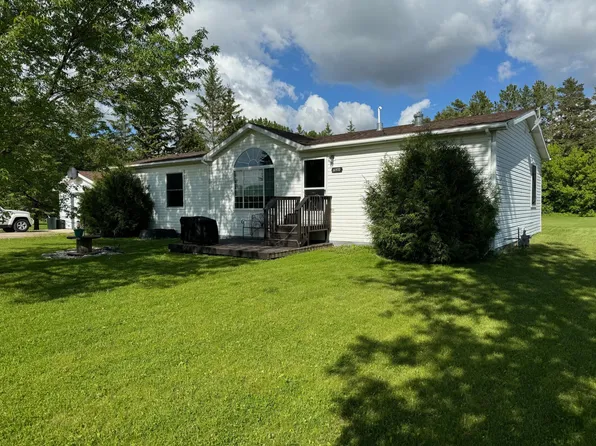 728 2nd Ave NW, Roseau, MN 56751