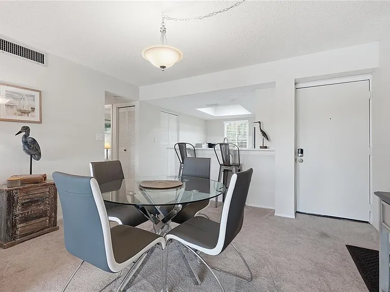 240 Cypress Ln #240 — Photo 8