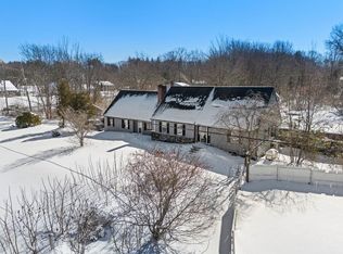 1 Stagecoach Drive, Sandown, NH 03873