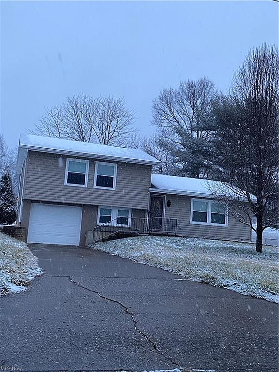 10 Maple Shade Dr Marietta Oh 45750 Zillow