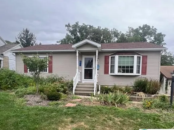 411 Liberty Ave, Bangor, PA 18013