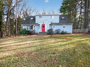 4 Carlyle Road, Hyde Park, NY 12538