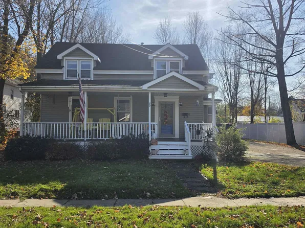 69 Elm St, Potsdam, NY 13676
