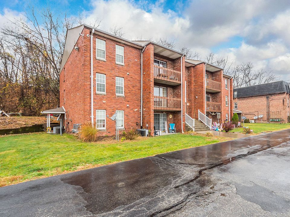 1st image of 2860 Washington Blvd APT 2