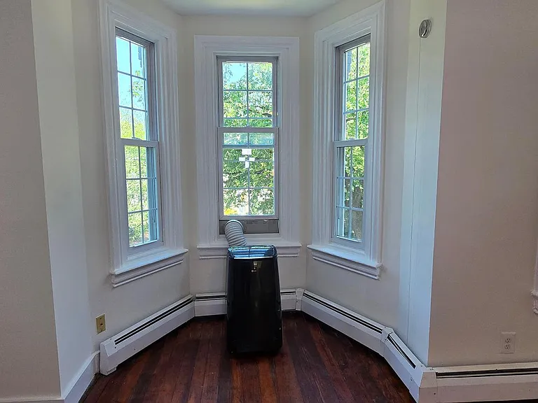 1602 New Jersey Ave NW — Photo 38