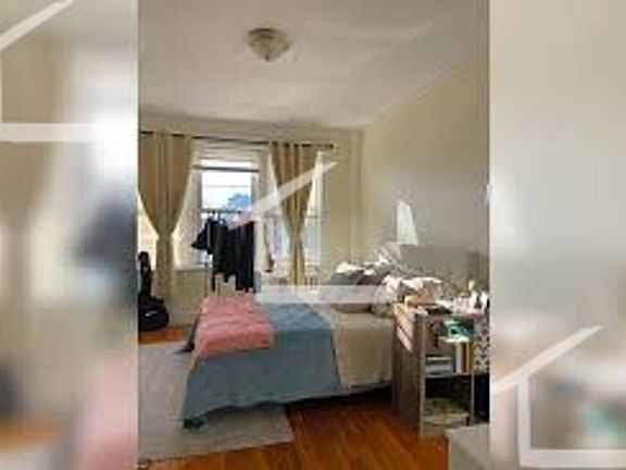3rd image of 1637 Commonwealth Ave APT 21
