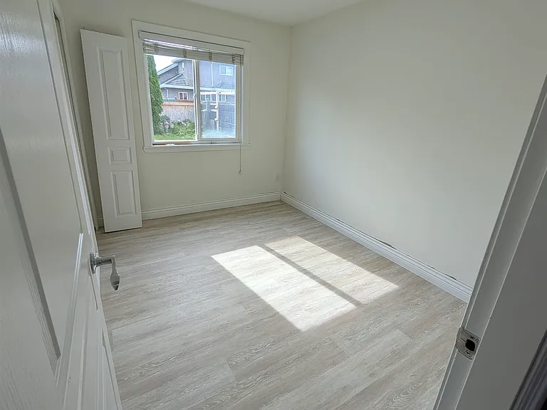 10 Shell Rd — Photo 13