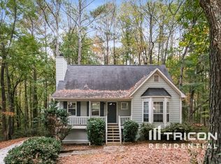 236 King James Dr, Dallas, GA 30157