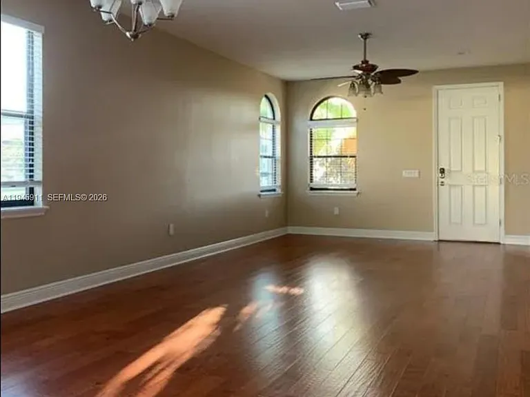 11016 Tahiti Isle Ln — Photo 17