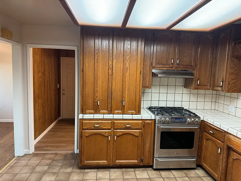 1834 S Terrace St — Photo 11