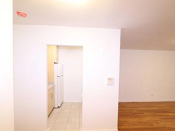 3rd image of 14345 Sanford Ave APT 206