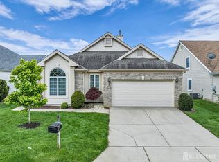 6 York Ct, Monroe Township, NJ 08831
