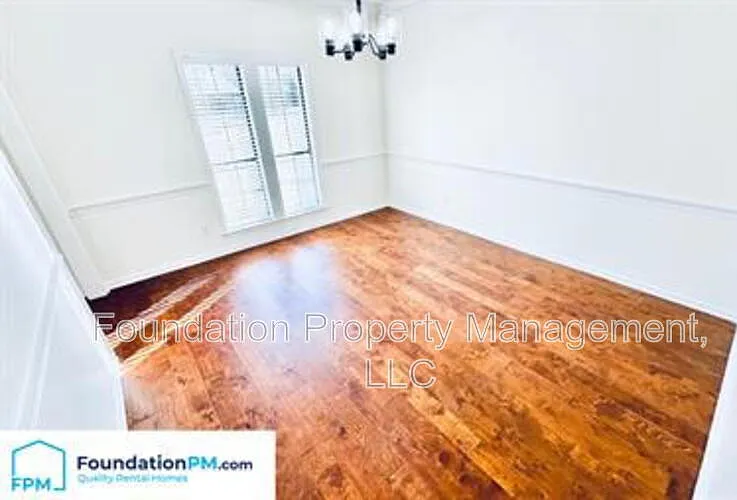 8712 Carrollwood Ln — Photo 12