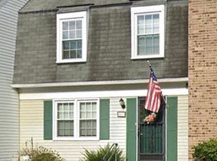 3033 Talking Rock Dr, Fairfax, VA 22031