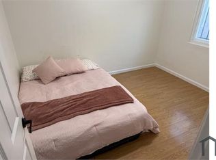 10126 S Normandie Ave, Los Angeles, CA 90044