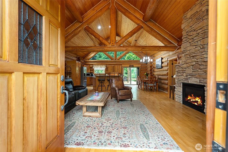 2nd image of 8443 Kickerville Road