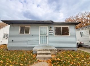 23912 Kate Ave, Warren, MI 48091