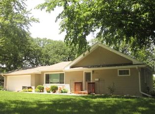 7754 Highland St, Ralston, NE 68127